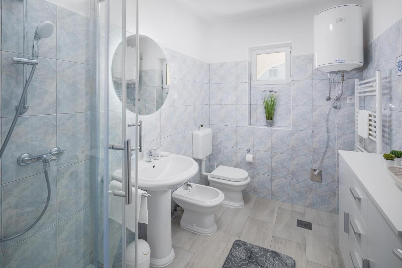 Apartment Sea Pearl 포레치 외부 사진